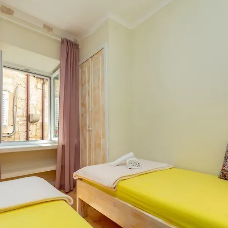 Siesta 杜布罗夫尼克